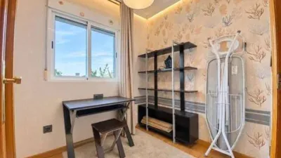 Apartment on Calle de Britania photo 16