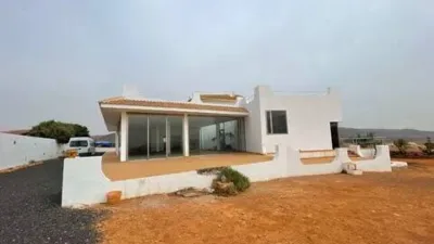 Chalet in Antigua photo 28