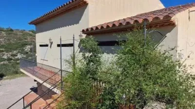 Rustic house on Via Mas Castell Street, No Number photo 18