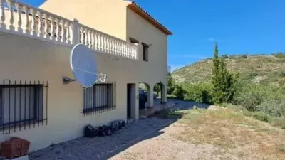 Rustic house on Via Mas Castell Street, No Number photo 12