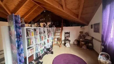 Chalet on Carrer del Llobregat photo 28