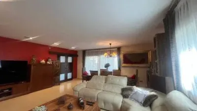Chalet on Carrer del Llobregat photo 15