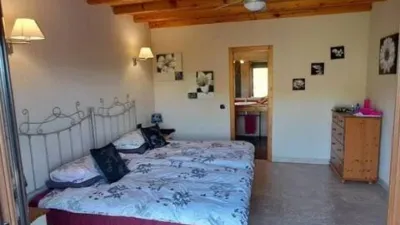 Rustic house on Via Mas Castell Street, No Number photo 63