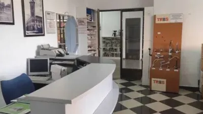 Local comercial en venta en Feria - Vista 2
