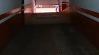 Garaje en venta en Carretas - Vista 2