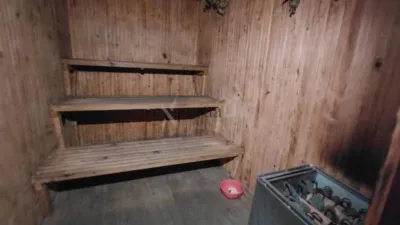 Local comercial en alquiler en Ribeira - Vista 3