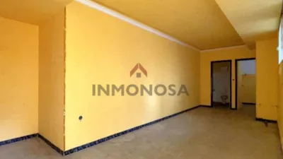 Local comercial en alquiler en Caranza - Vista 3