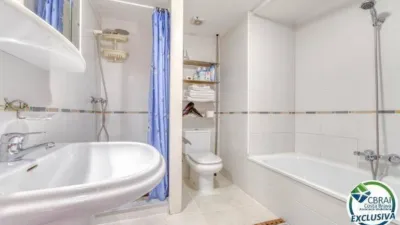 Apartment on Carrer de Joanot Martorell photo 20