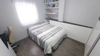 Piso en venta en Calle de Manuel Galera, 6, Las Tres Cruces (Armilla) de 184.900 €