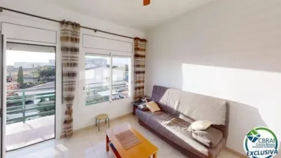 Apartment on Carrer de Lisboa photo 6
