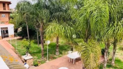 Chalet en alquiler en Calle Gripau No Number, Picassent de 1.800 €<span>/mes</span>