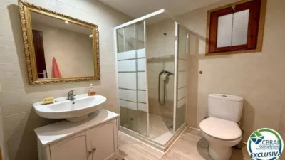 Apartment on Avinguda de Rhode photo 12