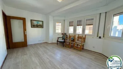 Apartment on Avinguda de Rhode photo 2