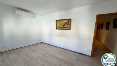 Apartment on Avinguda de Rhode photo 8