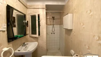 Chalet en venta en Alagón, Alagón de 90.000 €