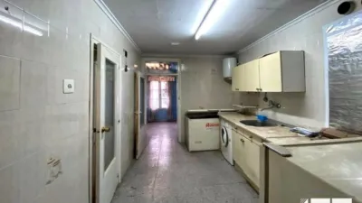 Chalet en venta en Alagón, Alagón de 90.000 €