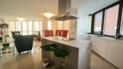 Apartment in Traditional Centre photo 11