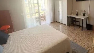 Habitación en alquiler en Calle de Isabel 'La Católica', Murcia Capital de 280 €<span>/mes</span>