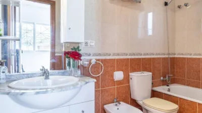House on Carrer Acebo photo 11