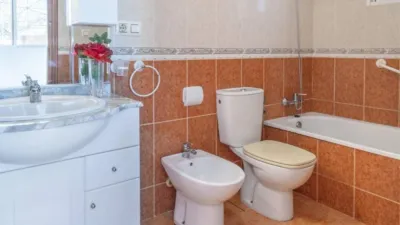 House on Carrer Acebo photo 12