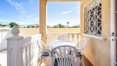 House on Carrer Acebo photo 4