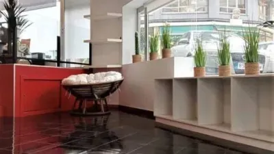 Local comercial en venta en Culleredo - Vista 2