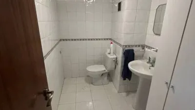 Local comercial en venta en Ensanche - Más