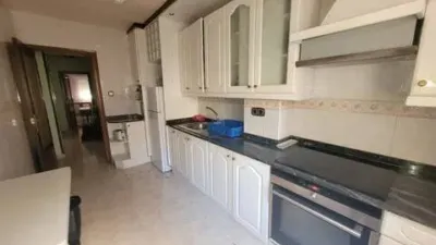 Habitación en alquiler en Joc de La Bola-Camps D'Esports, Joc de la Bola-Camps d'Esports (Lleida Capital) de 260 €<span>/mes</span>