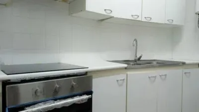 Habitación en alquiler en Príncep de Viana-Clot, Príncep de Viana-Clot (Lleida Capital) de 350 €<span>/mes</span>