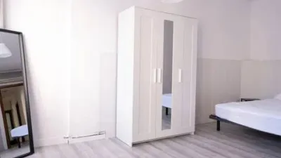 Habitación en alquiler en Príncep de Viana-Clot, Príncep de Viana-Clot (Lleida Capital) de 350 €<span>/mes</span>