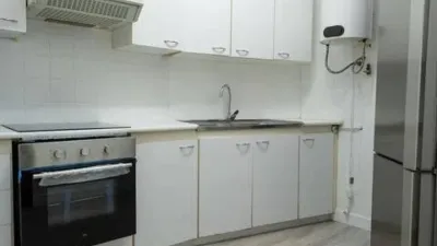 Habitación en alquiler en Príncep de Viana-Clot, Príncep de Viana-Clot (Lleida Capital) de 350 €<span>/mes</span>