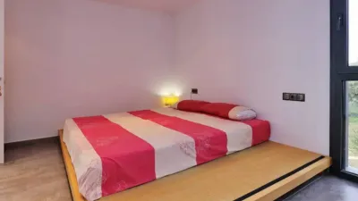 Chalet in Palau-Saverdera photo 11
