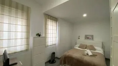 Piso en alquiler en Fuente del Berro - Imagen 2