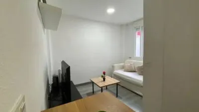 Piso en alquiler en Fuente del Berro - Imagen 8