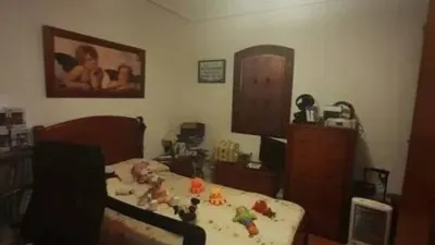 Apartment on Plaza de Toros Street, South Side photo 7