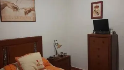 Apartment on Plaza de Toros Street, South Side photo 10