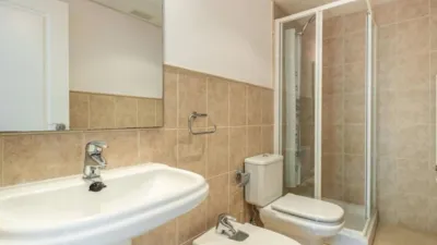 Apartment in Carrer Viena photo 11