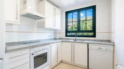 Apartment in Carrer Viena photo 5