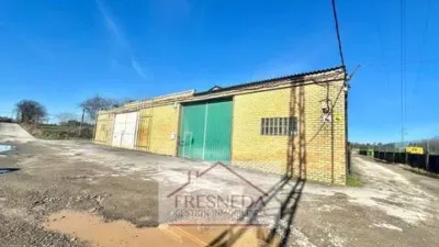 Nave industrial en alquiler en Camino de la Belga, La Fresneda-Bobes - Valbona-Viella (Siero) de 1.200 €<span>/mes</span>
