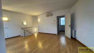 Apartment in Centre photo 20