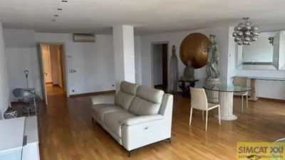 Apartment in Centre photo 2