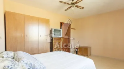 House in Villanueva de la Torre photo 37