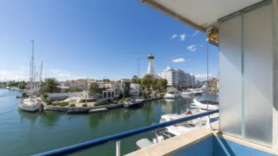 Dúplex en venta en Empuriabrava, Empuriabrava (Castelló d'Empúries) de 450.000 €