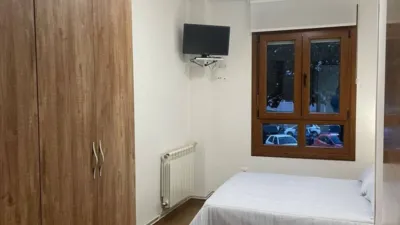 Piso en alquiler en A Seca-Os Salgueriños, A Seca-Os Salgueriños (Pontevedra Capital) de 650 €<span>/mes</span>