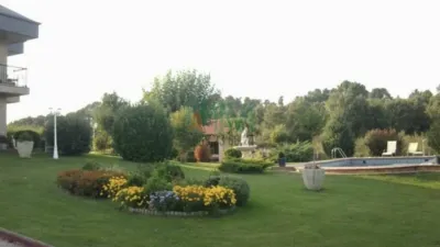 Chalet en San Cibrao Das Viñas (Capital) photo 9