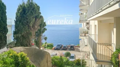 Apartment in Port Esportiu-Canyelles-Puig Rom photo 21