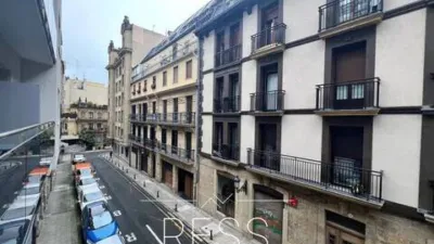 Piso en alquiler en Calle de San Bartolomé, Miraconcha (San Sebastián - Donostia) de 1.800 €<span>/mes</span>