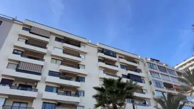 Piso en alquiler en Paseo Marítimo Rey de España, cerca de Calle del Poeta Salvador Rueda, Playa de Los Boliches (Fuengirola) de 1.700 €<span>/mes</span>
