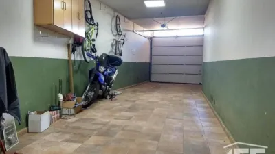 Chalet en venta en Alagón, Alagón de 445.000 €
