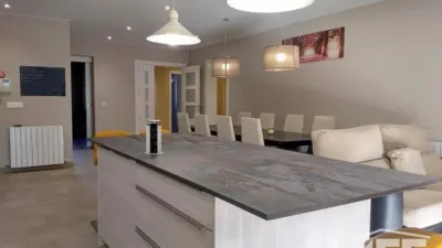 Chalet en venta en Alagón, Alagón de 445.000 €